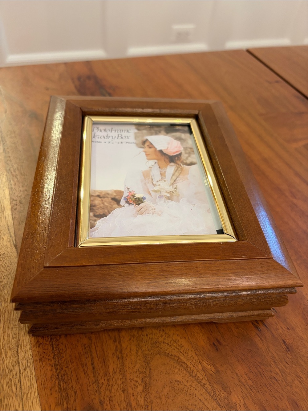 Vintage Wood Photo Frame Jewelry Box Velvet Lined Trinket Keepsake Chest 8" x 6"